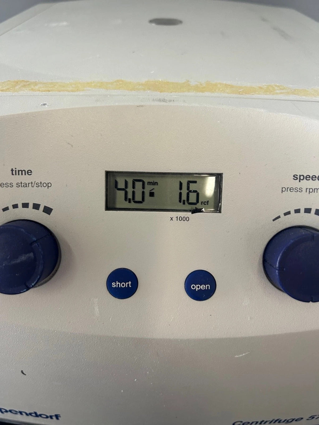 Eppendorf 5702 Centrifuge with A-4-38 Rotor