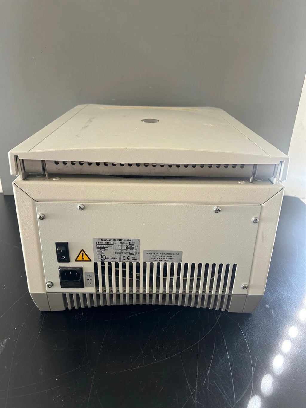 Eppendorf 5702 Centrifuge with A-4-38 Rotor